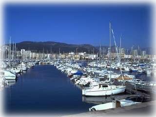Port Charles Ornano - vor dem Hafen kann man auf Reede liegen